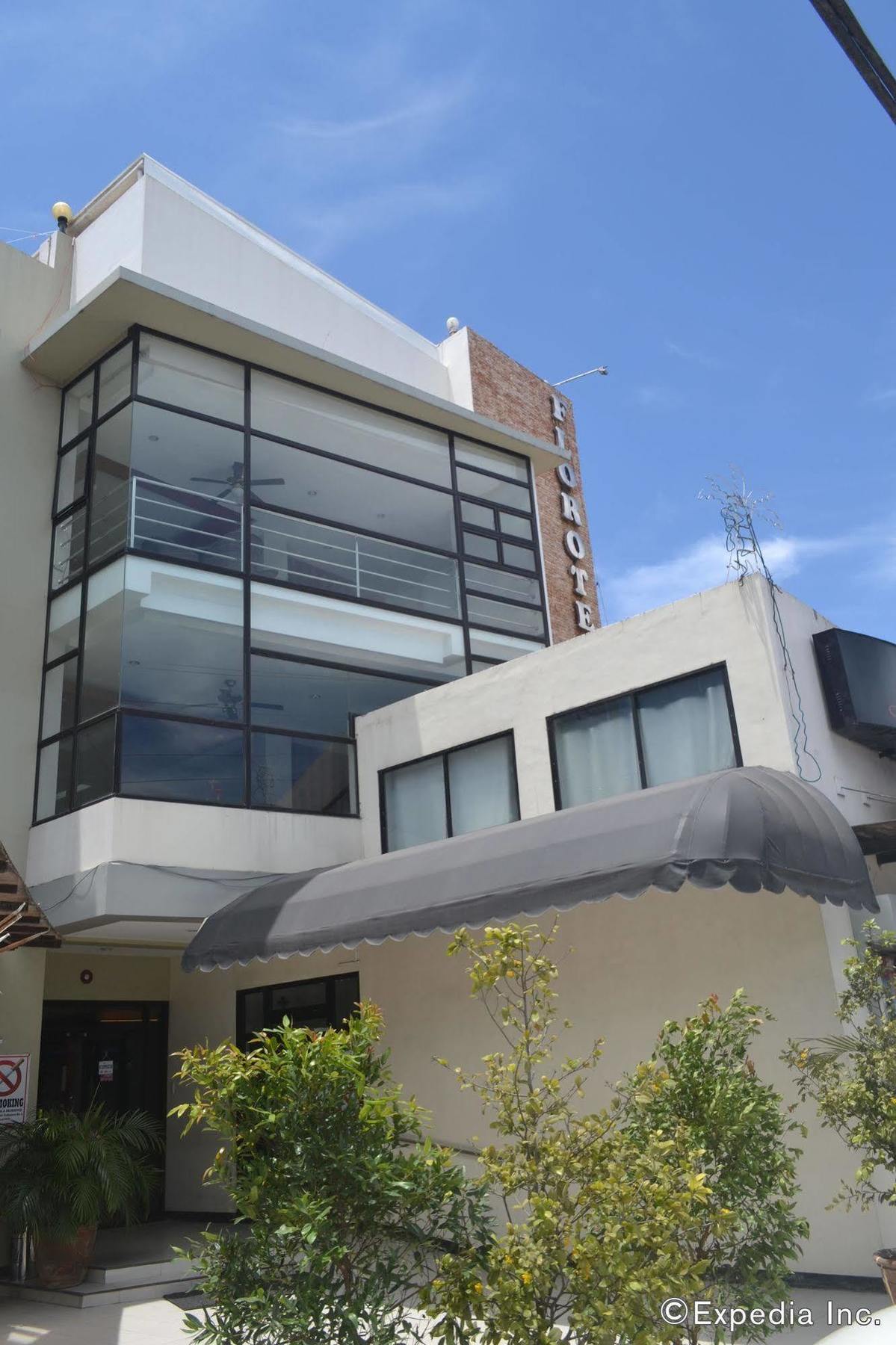 General Santos City Florotel Gensan מראה חיצוני תמונה